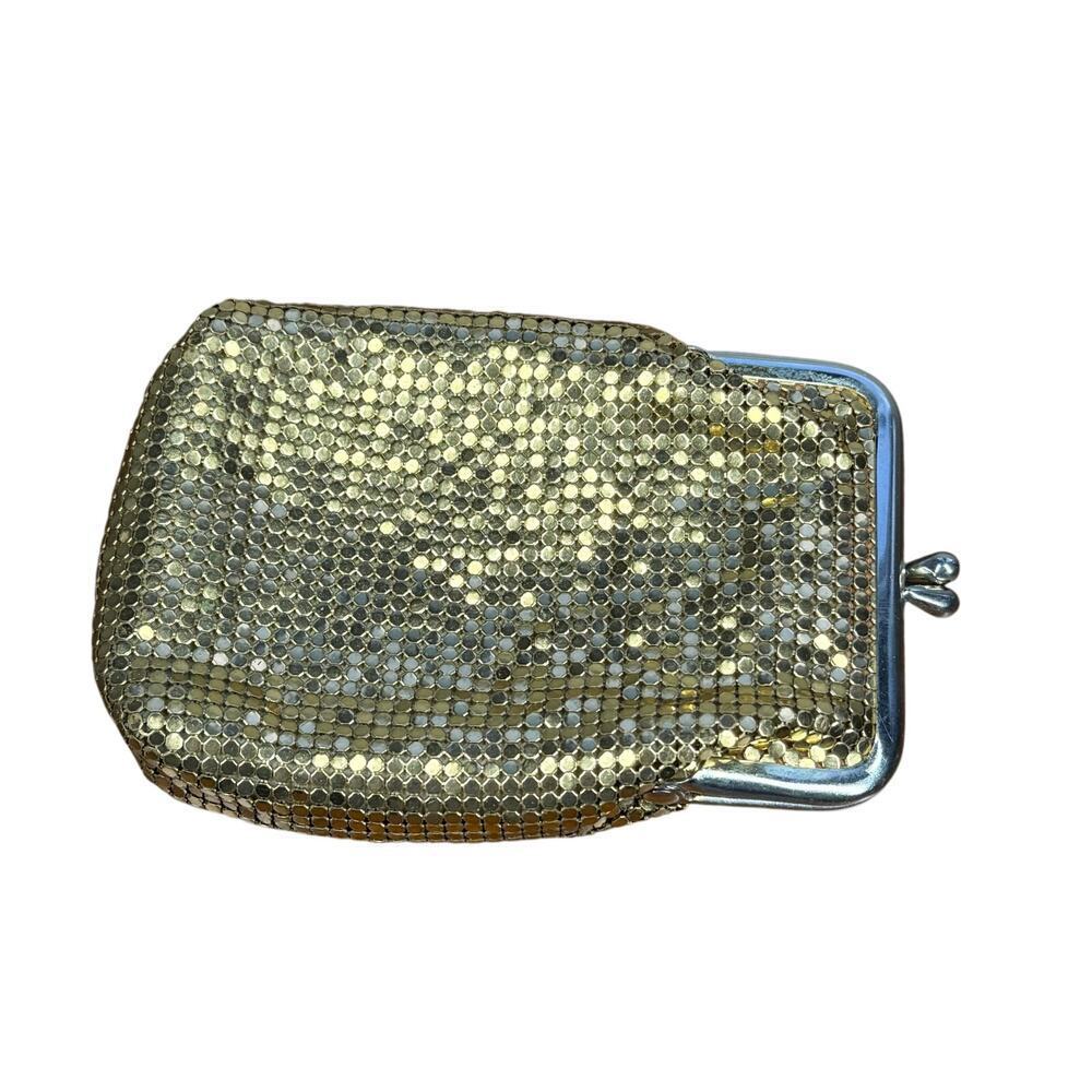 Vintage 60s Whiting & Davis gold-tone metal kiss clasp mesh coin cigarette purse - Picture 7 of 11